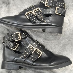 Boohoo Black Multi-Buckle Ankle Boots